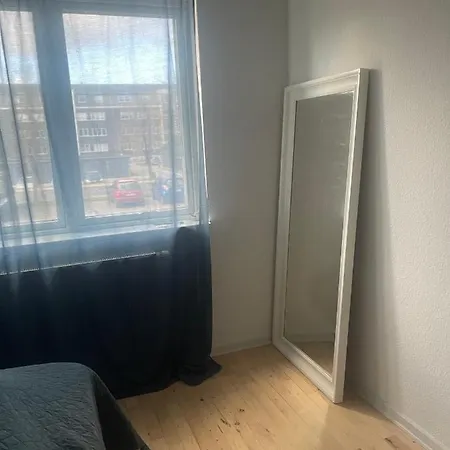 בית אירוח Room/apartment אודנזה
